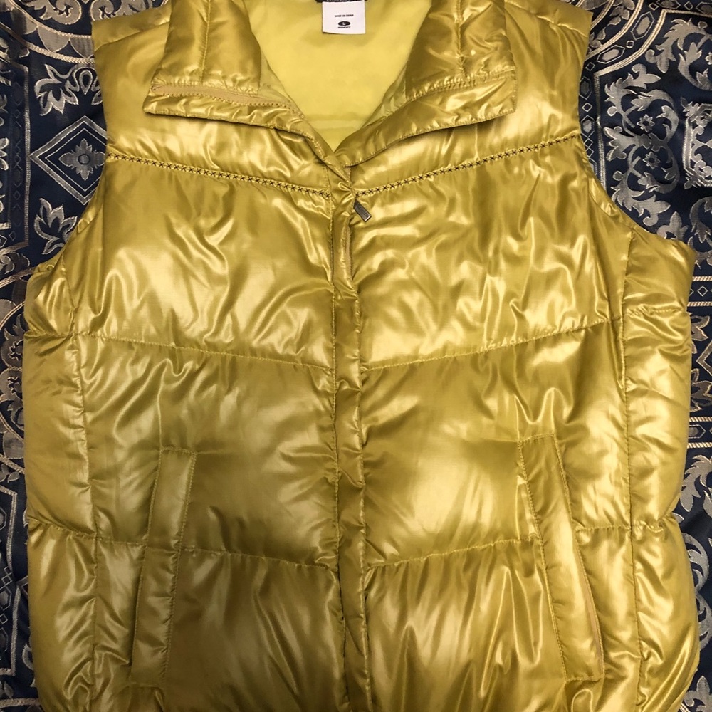 Columbia Puffer Vest